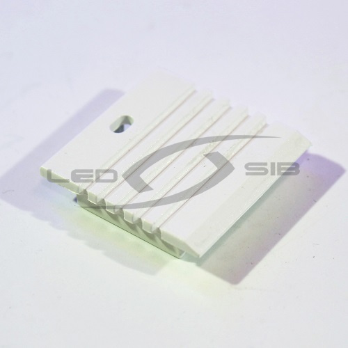 заглушка для накладного алюминиевого профиля ls-cc-075 Заглушка для накладного алюминиевого профиля LS-CC-075